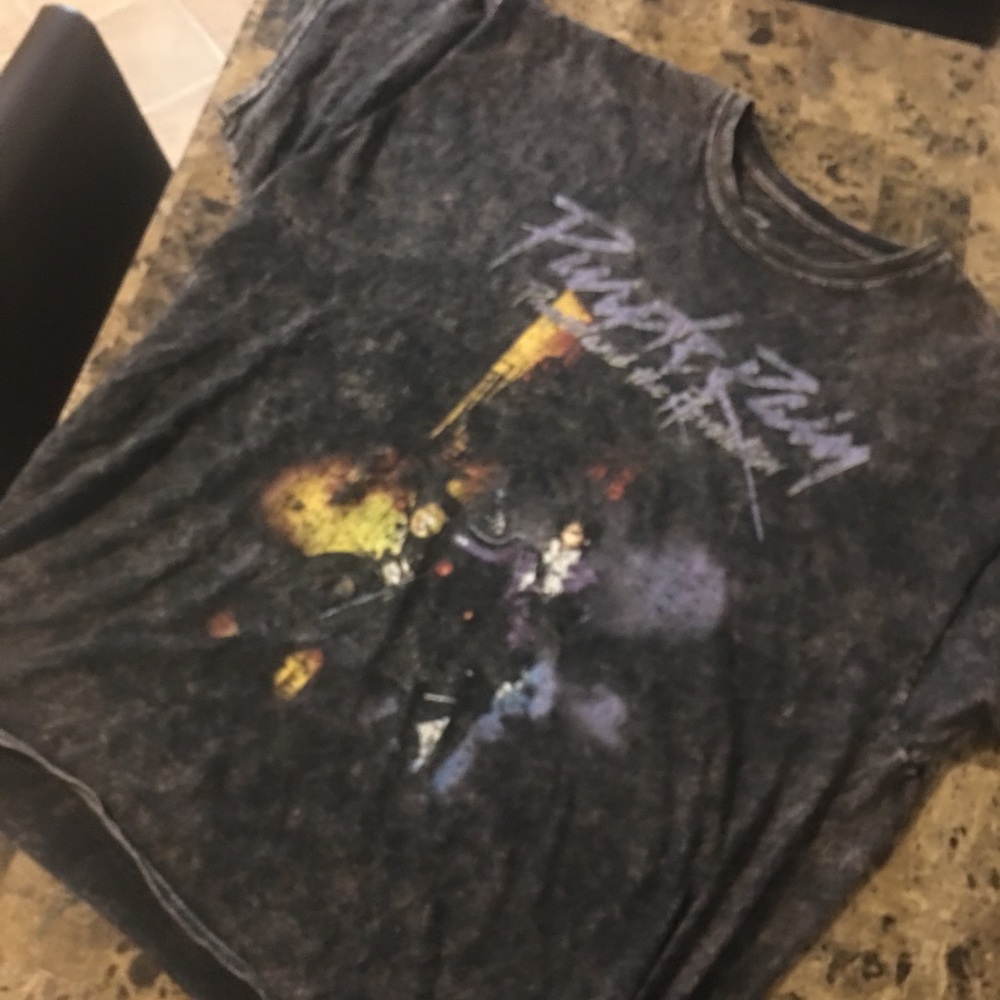 Like new prince t shirt
